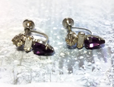 Vintage 1970's Signed Belle Clear Purple Rhinestones Screw on Earrings Costume