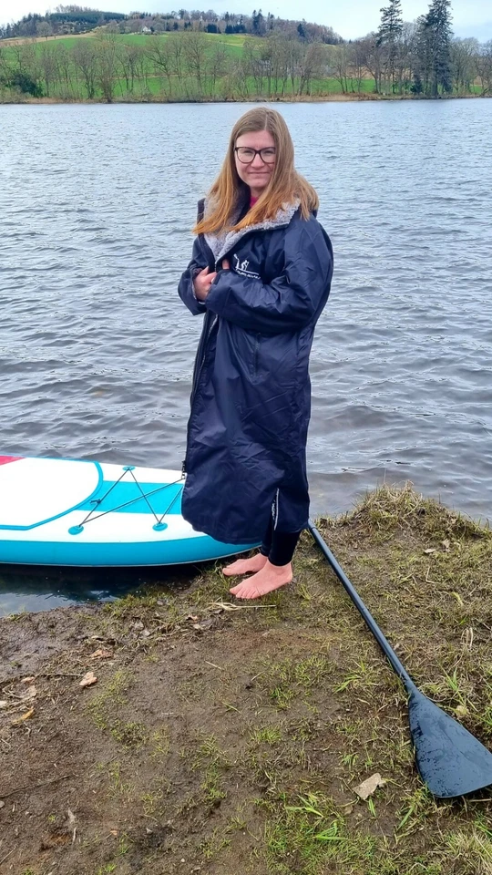   Changing Robe  Size L  - Image 4 of 4