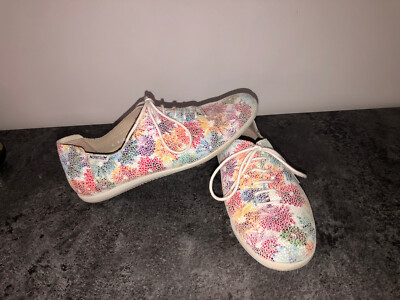Chaussures MEPHISTO Helen Pointure 37 - Cuir Gris - Bon État Occasion - Presque Neuves