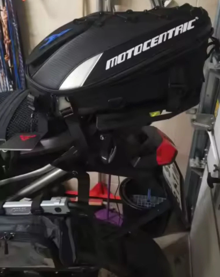 Borsa da moto sella posteriore o Zaino Bikers 37 litri, impermeabile Waterproof - Immagine 4 di 4