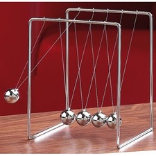 Pendule de Newton balancier zen en métal