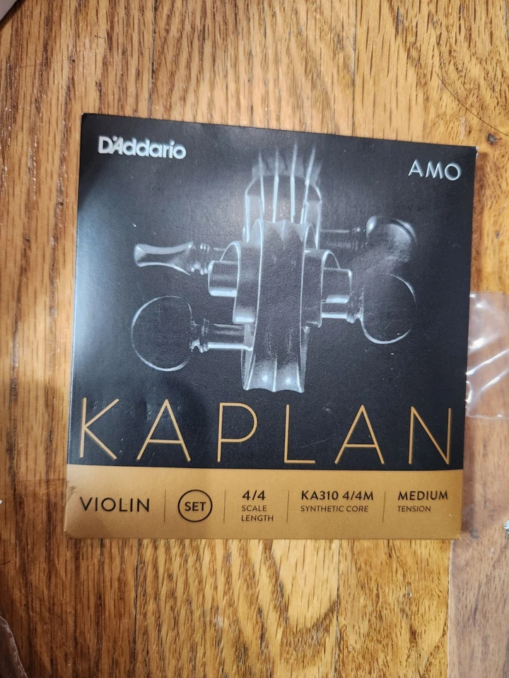D'Addario,Kaplan AMO Violin String Set 4/4 Scale KA310 Medium Tension - Image 2 of 3