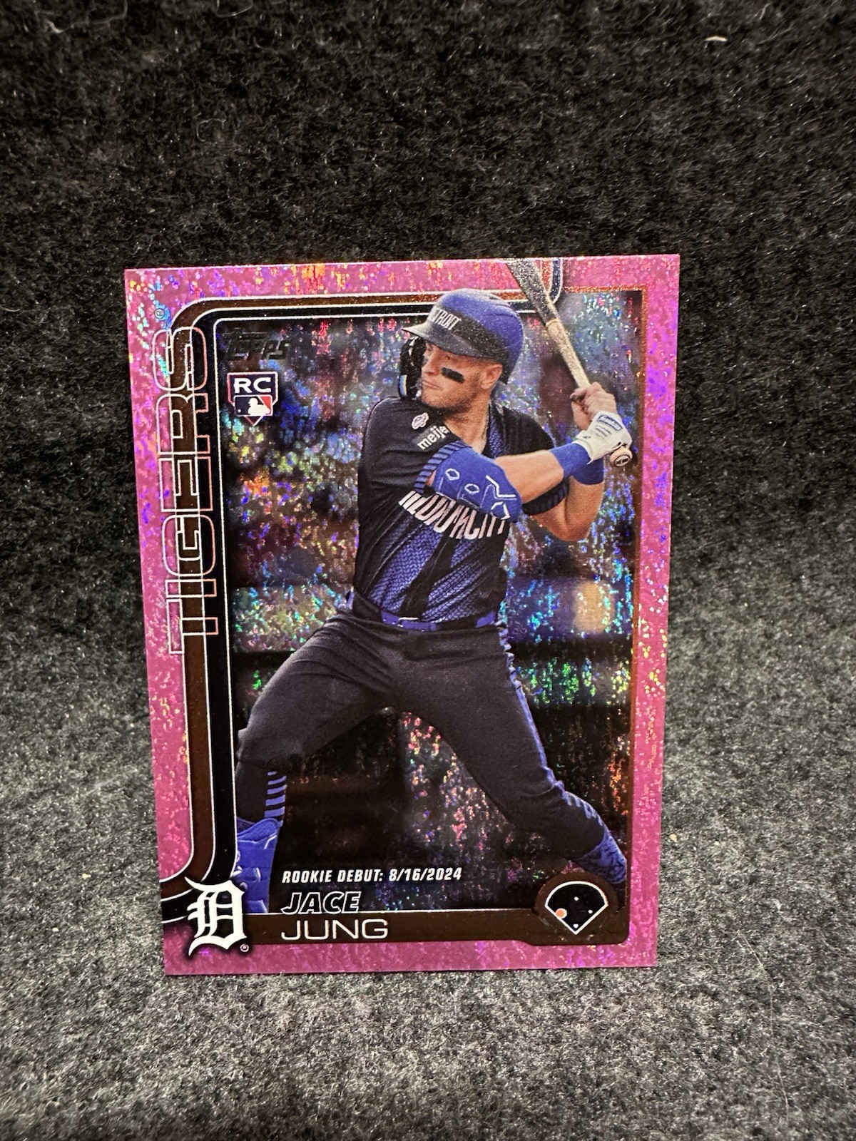 2025 Topps Update Series - Rookie Debut Jace Jung #US93 Pink Holo Foil (RC)