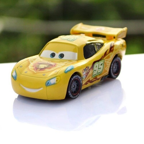 Disney Pixar cars McQueen & Cruz 1: 55 jouet moulé sous pression X - mas Comic - Foto 23 di 179