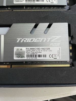 G.SKILL TridentZ RGB DDR4-2666 16GB (2x8GB) DIMM RAM F4-2666C18D-16GTZR