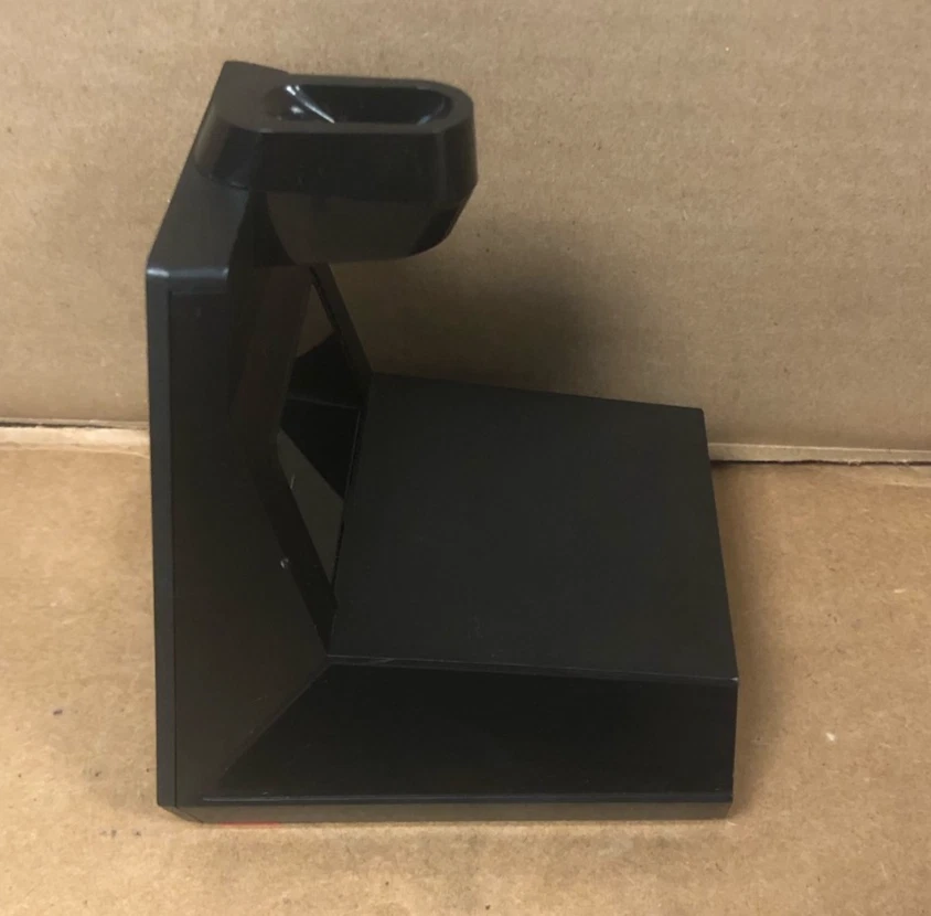 POLY Voyager 5200 Office 2-Way Base (MS Teams) W/all cables for Phone & PC - Image 4 of 4