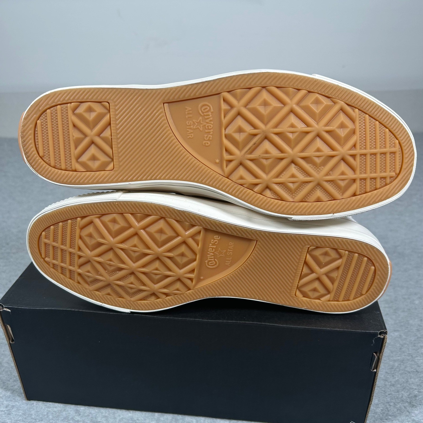 Converse Malden Street Mid Top Shoes Men 10 Egret Gum Vintage White Sneakers thumbnail 7