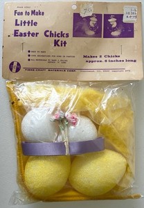 Vintage 1971 Fun To Make Little Easter Chicks Kit Fibre-Craft Feather Decoration