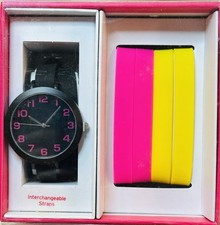 Montre Xhilaration Avec 3 Bracelets Interchangeables En Silicone - Neuf Avec étiquettes