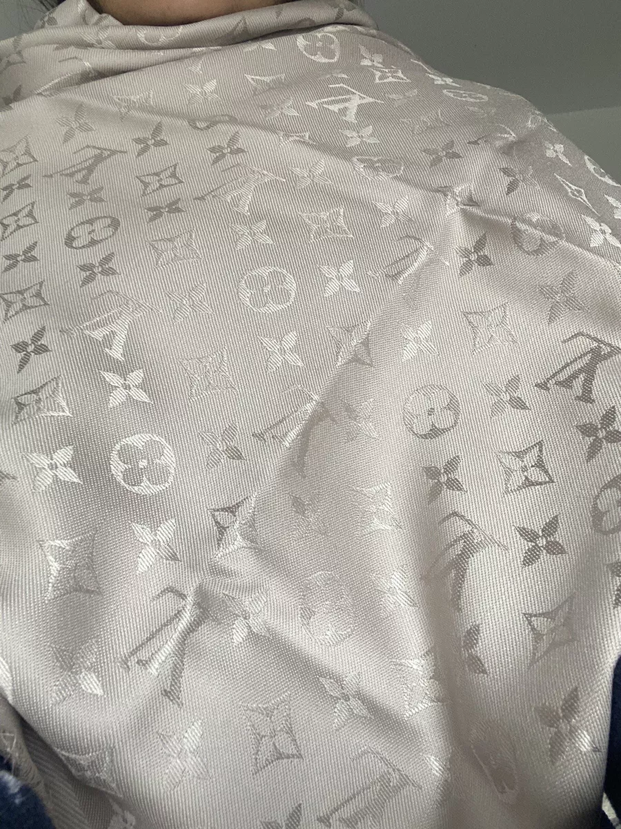 100% Authentic Louis Vuitton VERONE Shawl, Ref M72238 | eBay