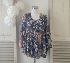 Show me your Mumu teal floral tunic front ties tassels bell blouse medium