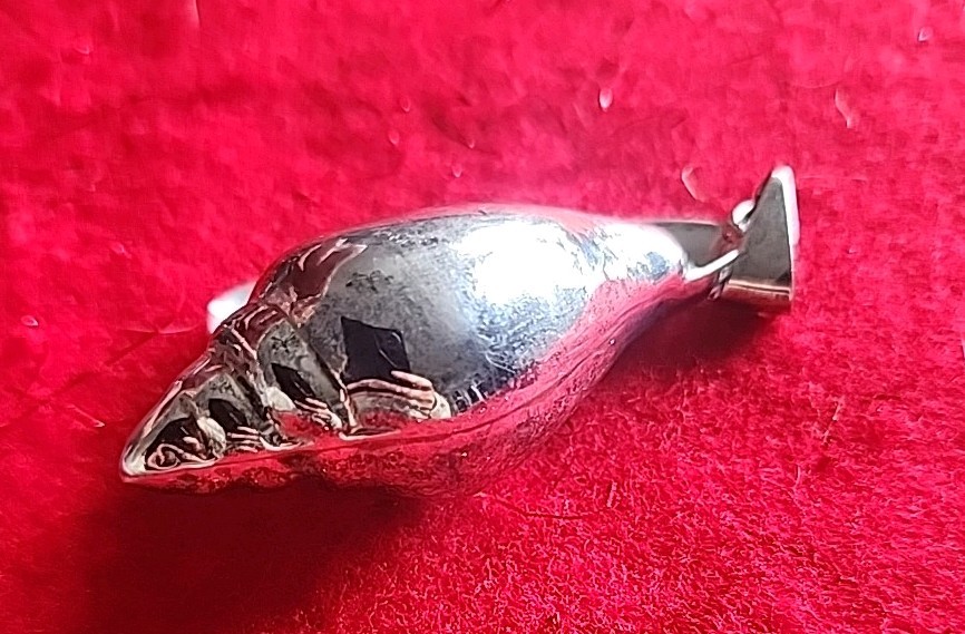 925 Solid Sterling Large  Conch Shell Pendant Nic… - image 6