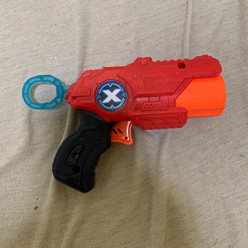 x shot pistol