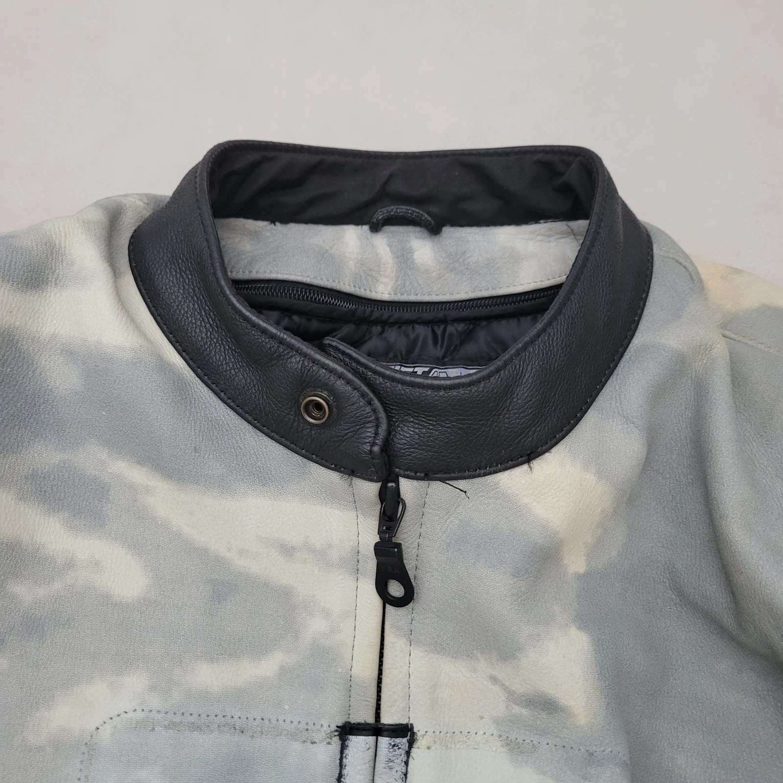 Genuine Shift Motorcycle Street Leather Jacket. Size XL - product detail image 10