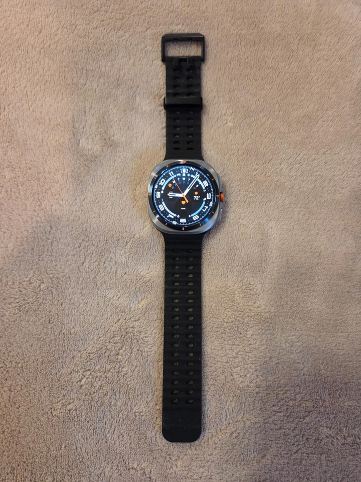 Samsung Galaxy Watch Ultra 47MM LTE 2025 US Version Titanium Blue mit extra Armbändern - Bild 3 von 4