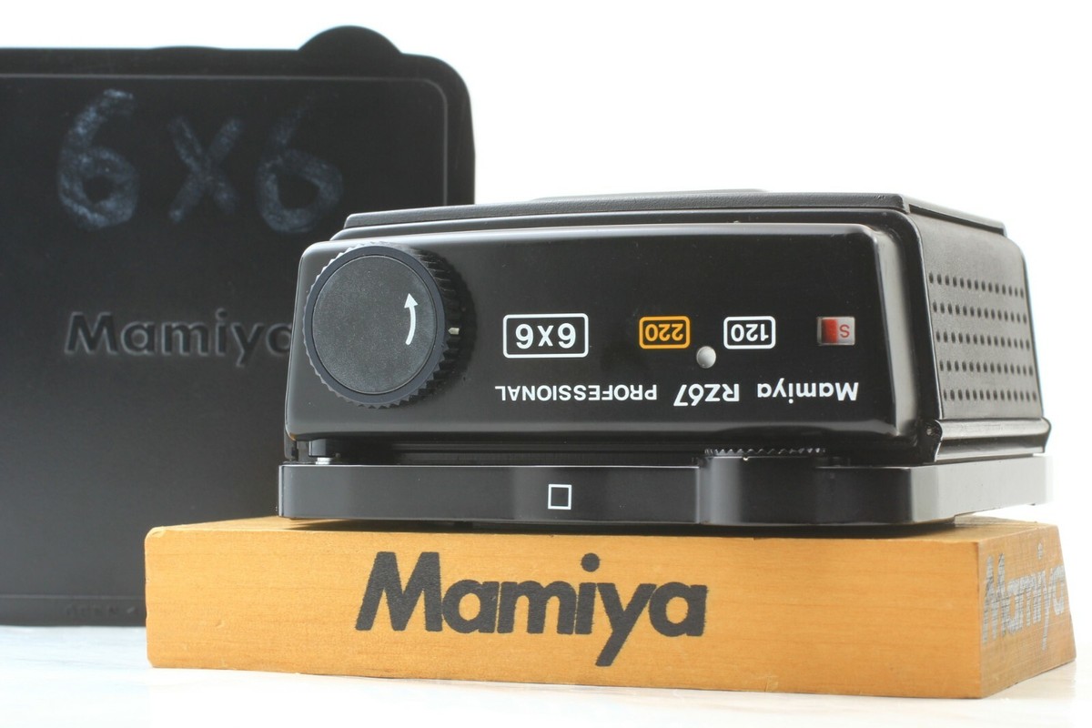 マミヤ RZ67 プロフェッショナル フィルム Roll Holder Exc+++++] Mamiya RZ67 Pro 120 220 6x6 Roll Film Back Holder