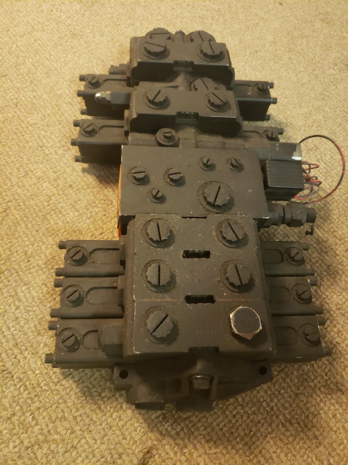 ALTEC PARKER HYDRAULIC MANIFOLD VALVE 970153214, V2010470D, 08398 REV