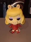 Funko Pop! Muppets Most Wanted #02- Miss Piggy Vinyl Figure Vaulted!!