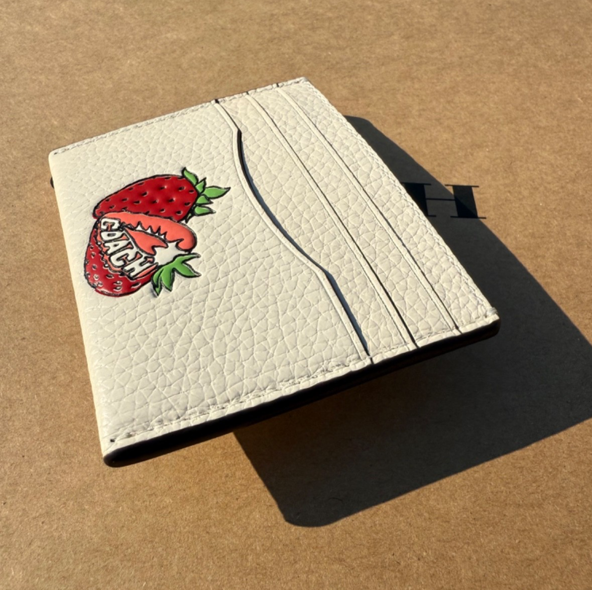 Coach CAR33 Slim Id Card Case with Strawberry Graphic Gold/Chalk