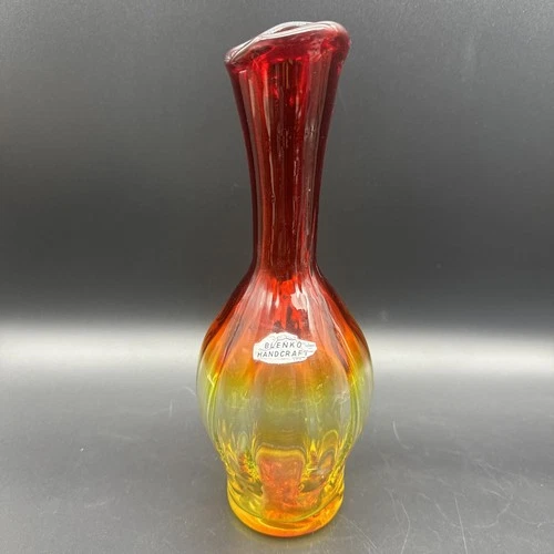 Vintage MCM Blenko 10” Bud Vase Amberina Glass Red Yellow Orange Glow UV Sticker