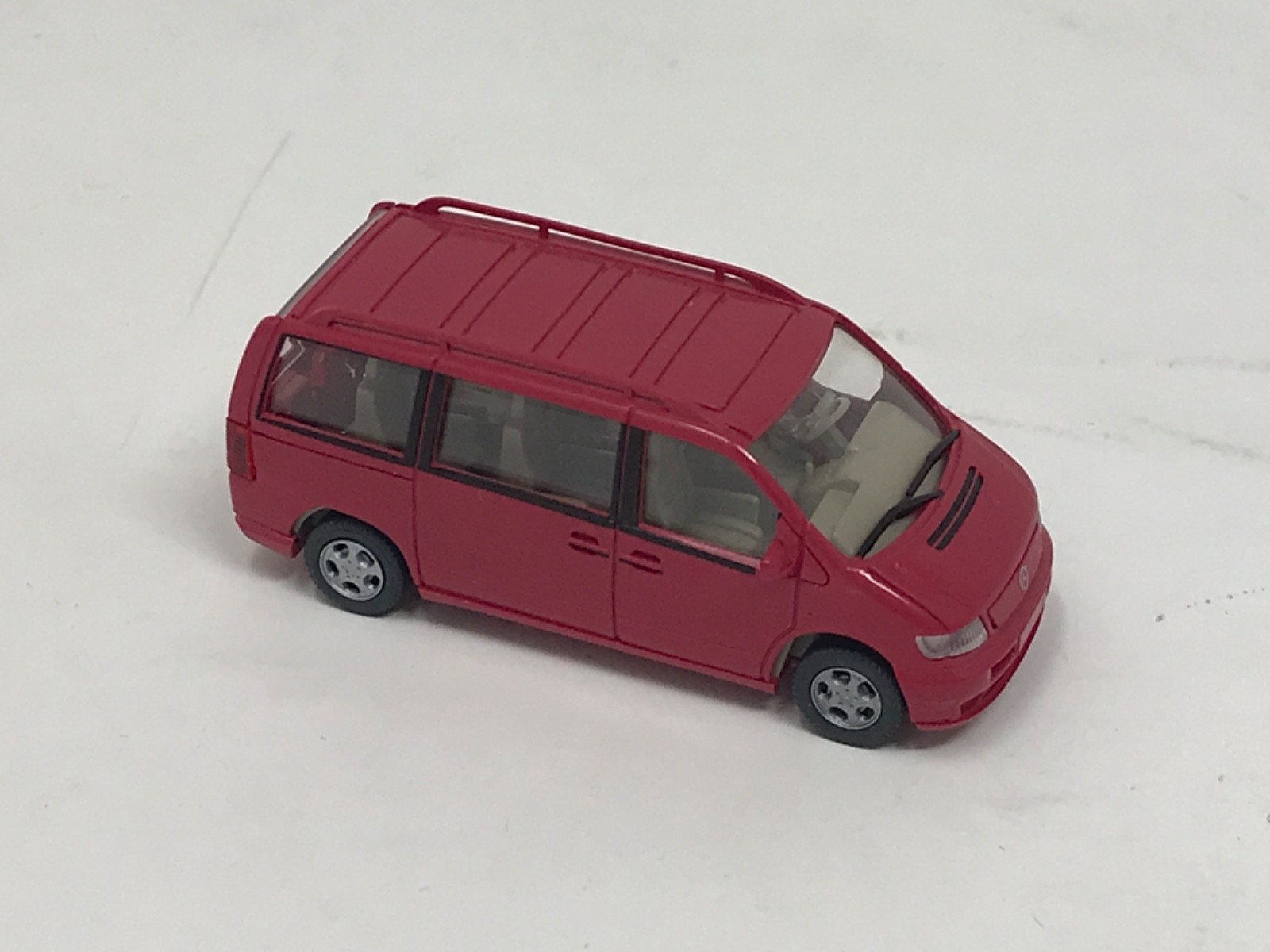 Wiking - Mercedes Benz  Bus V230 - pink - HO - 1:87 -