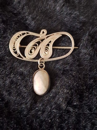 Antique 1800s Victorian Silver Filligree & Grey Jasper Brooch