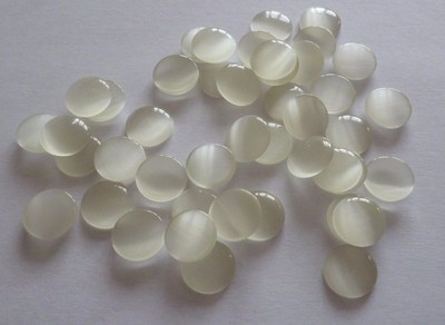 10 Stück Katzenauge Cateye Cabochon Gr. ca.10mm cremeweiß