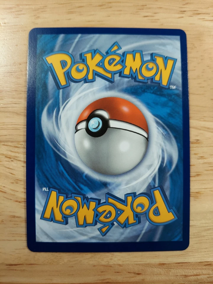 Alcremie Vmax 073/072 Shining Fates - NM Full Art Rainbow Rare Pokemon Card - Image 2 of 2