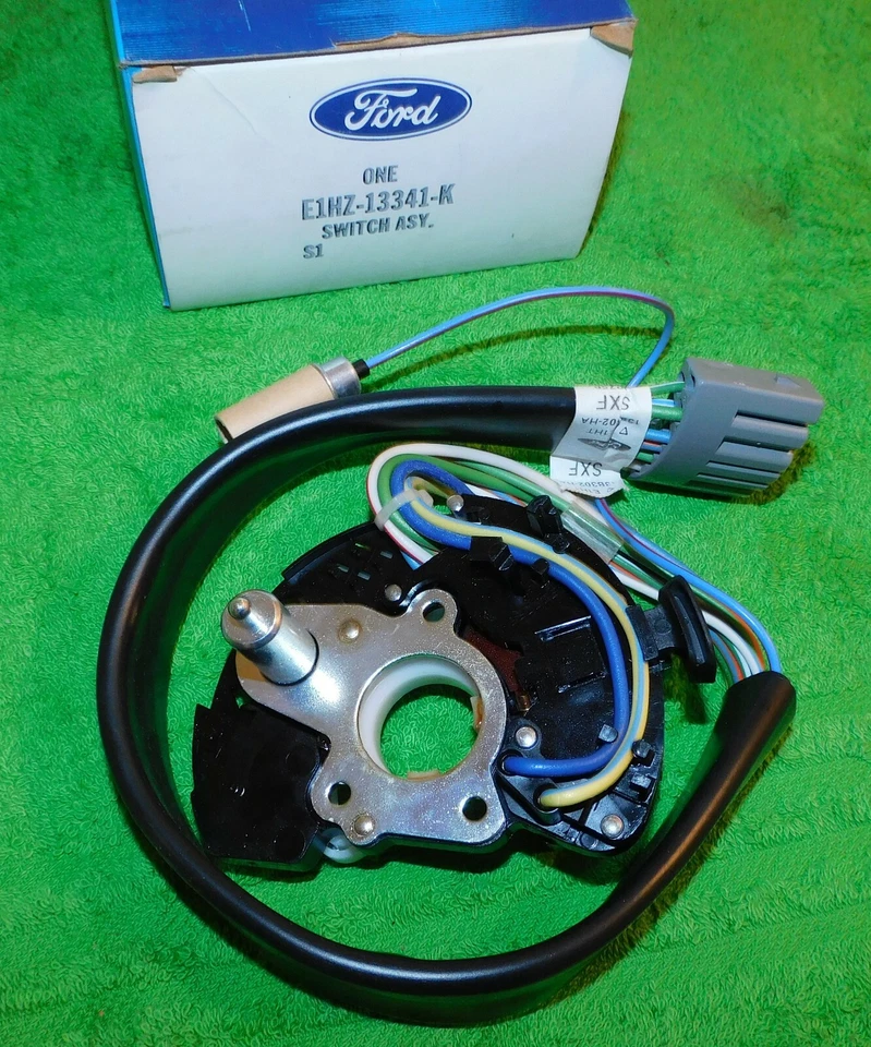 Interruptor de señal de giro de columna fija Ford F100 F150 F250 F350 Bronco 1980-1983 Foto 3 de 4