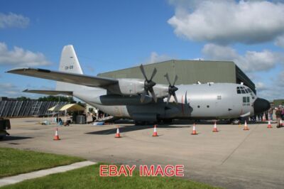 PHOTO  AEROPLANE LOCKHEED C-130H HERCULES 'CH-09' C/N 382-4479 BUILT 1972 ALLOCA