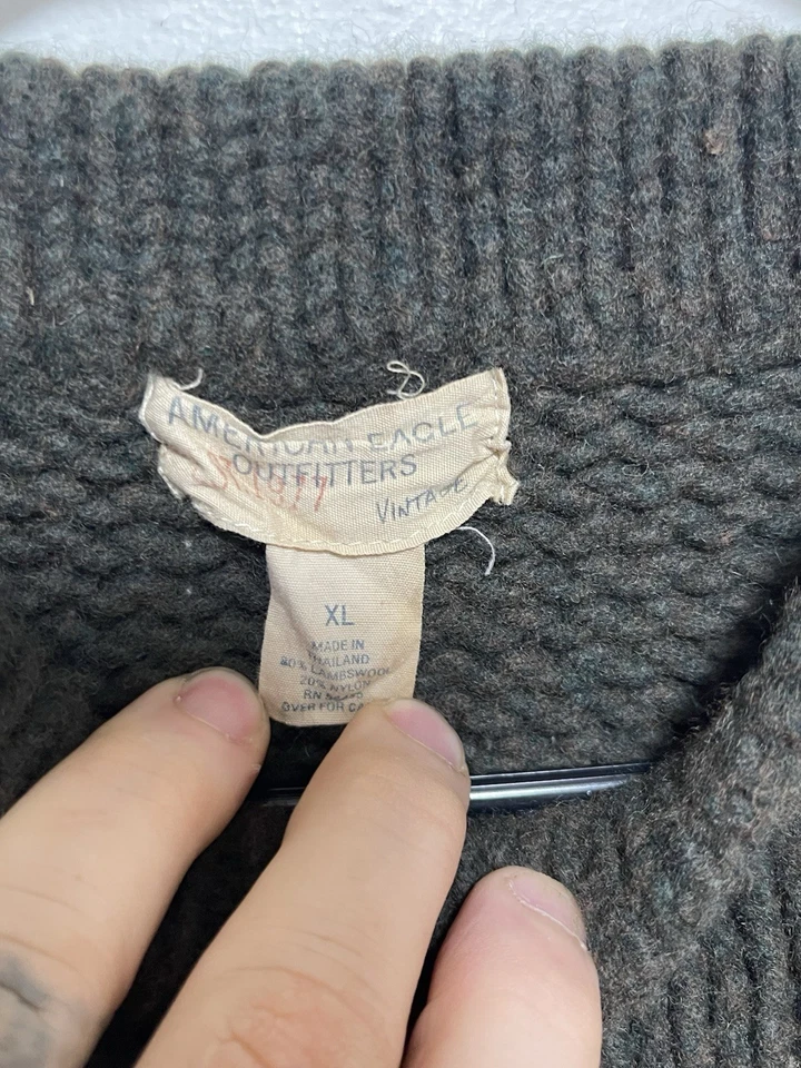 Suéter Vintage American Eagle Grueso Tejido 100% Lana de Cordero Rayas Talla XL Foto 3 de 4
