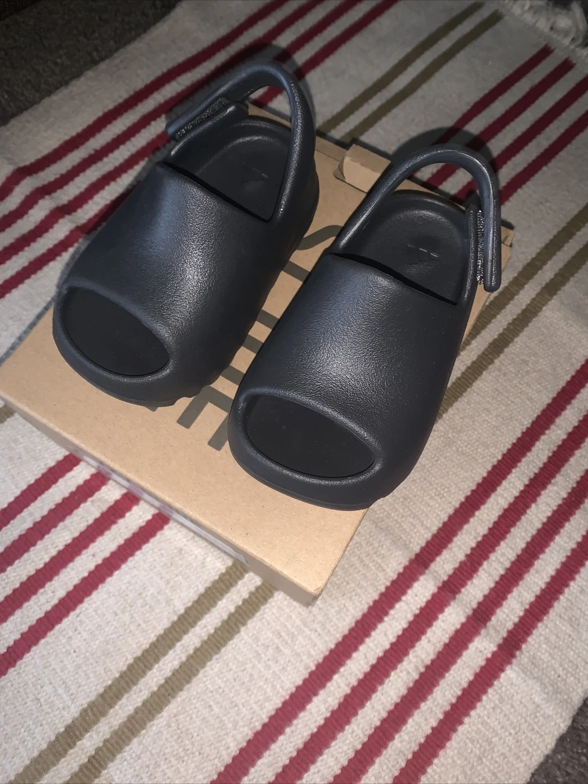 Yeezy slide neonato onice 7K bambino