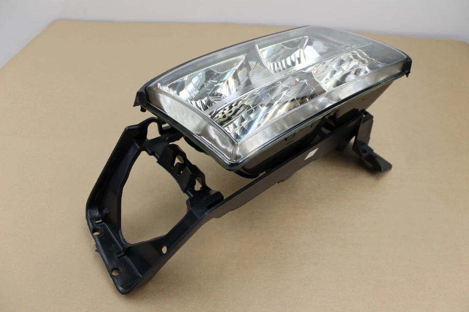 Faro delantero derecho pasajero GM RH para Cadillac Deville/Seville 1997-1999 Foto 2 de 4