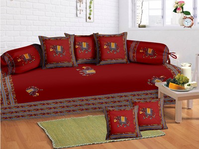 diwan pillows