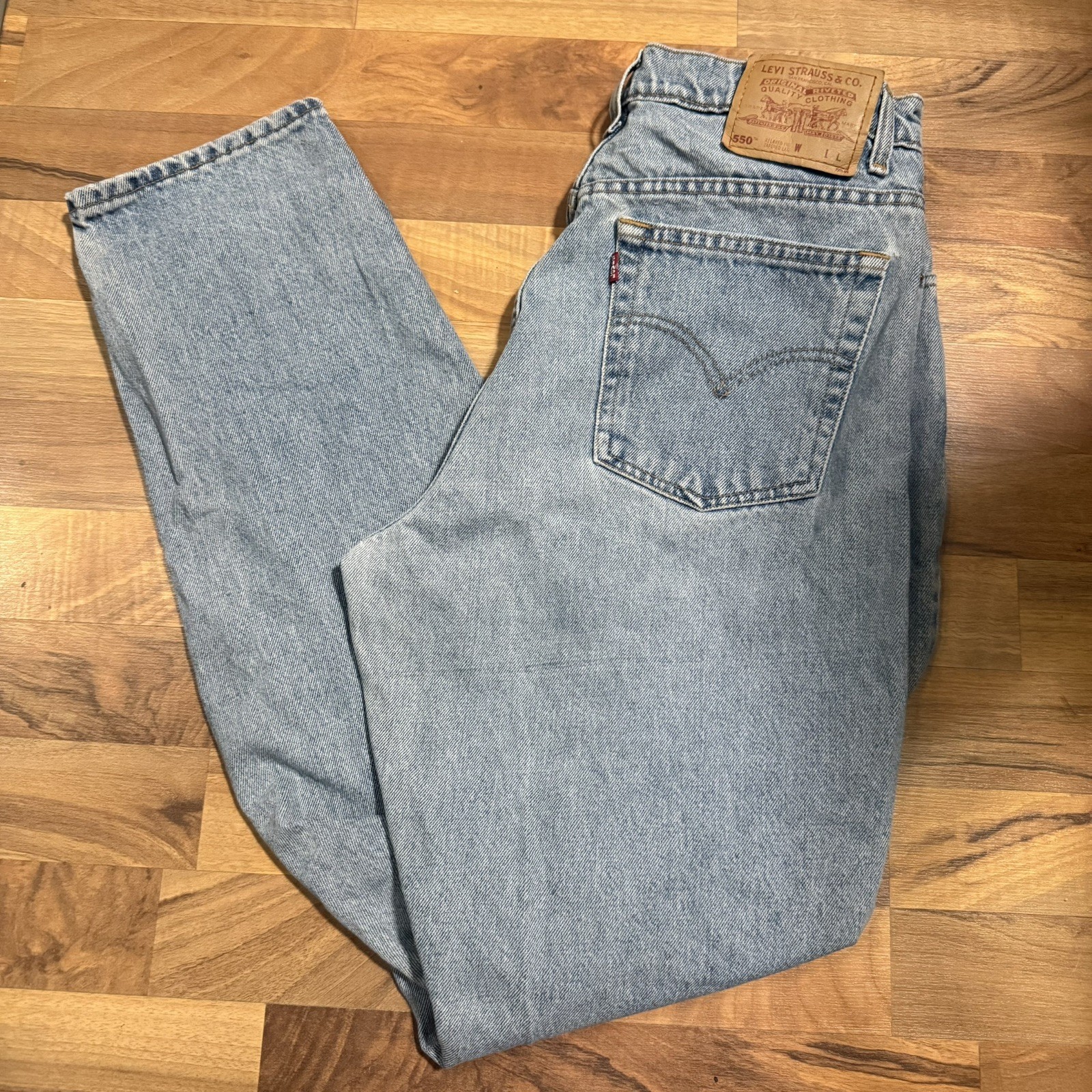 VTG Levi's 550 Size 16 Long, USA Made Tapered Leg Relaxed Fit Cotton Jeans
