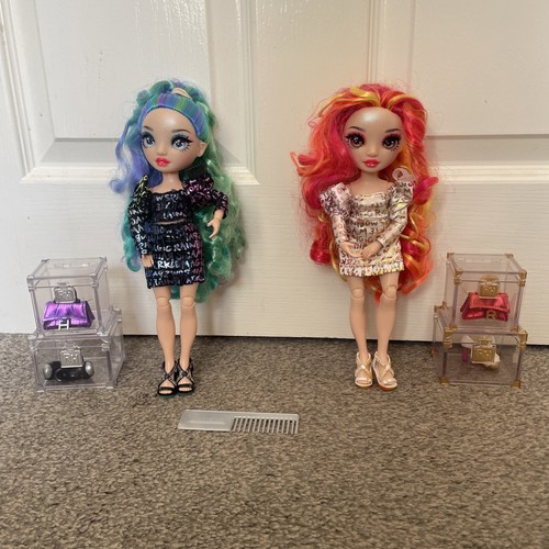 Rainbow High Special Edition Laurel & Holly De'Vious Twins