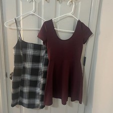 Lot of 2 Forever 21 Dresses Size M-1 NWT Plaid & 1 Solid Burgundy Women’s Casual
