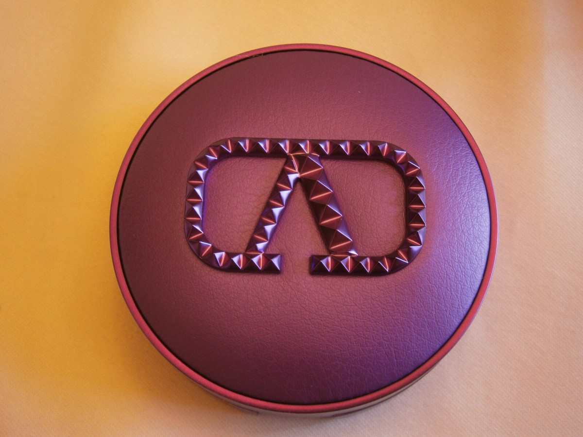Valentino Beauty Go Cushion Glow 12g #LN2 (LIGHT NEUTRA 2