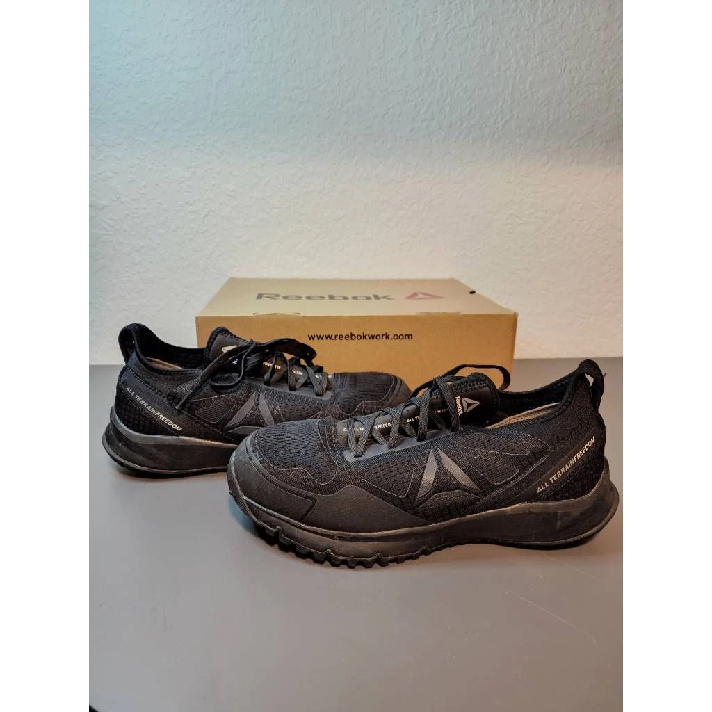 Reebok all store terrain work