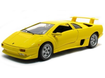 1:18 Bburago (Burago) Lamborghini Diablo '90 MIB yellow, purple