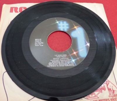 *45 RPM Serge Laprade Prends Soin D'elle / Le Goéland