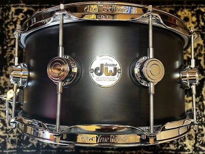 DW 6.5'' x 14'' Collector's Series Satin Oil Snare Drum - Ebony