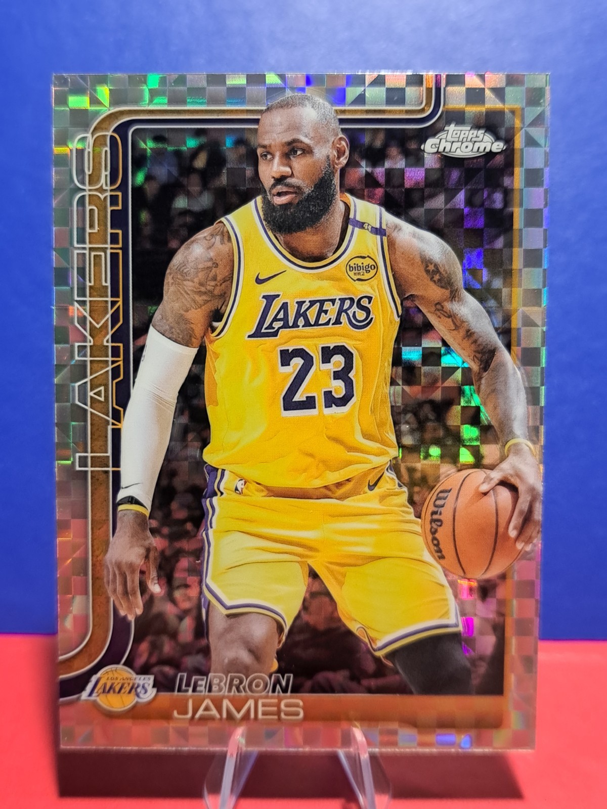 2025 Topps Chrome LeBron James #127 X-Fractor LA Lakers Xfractor Refractor Prism
