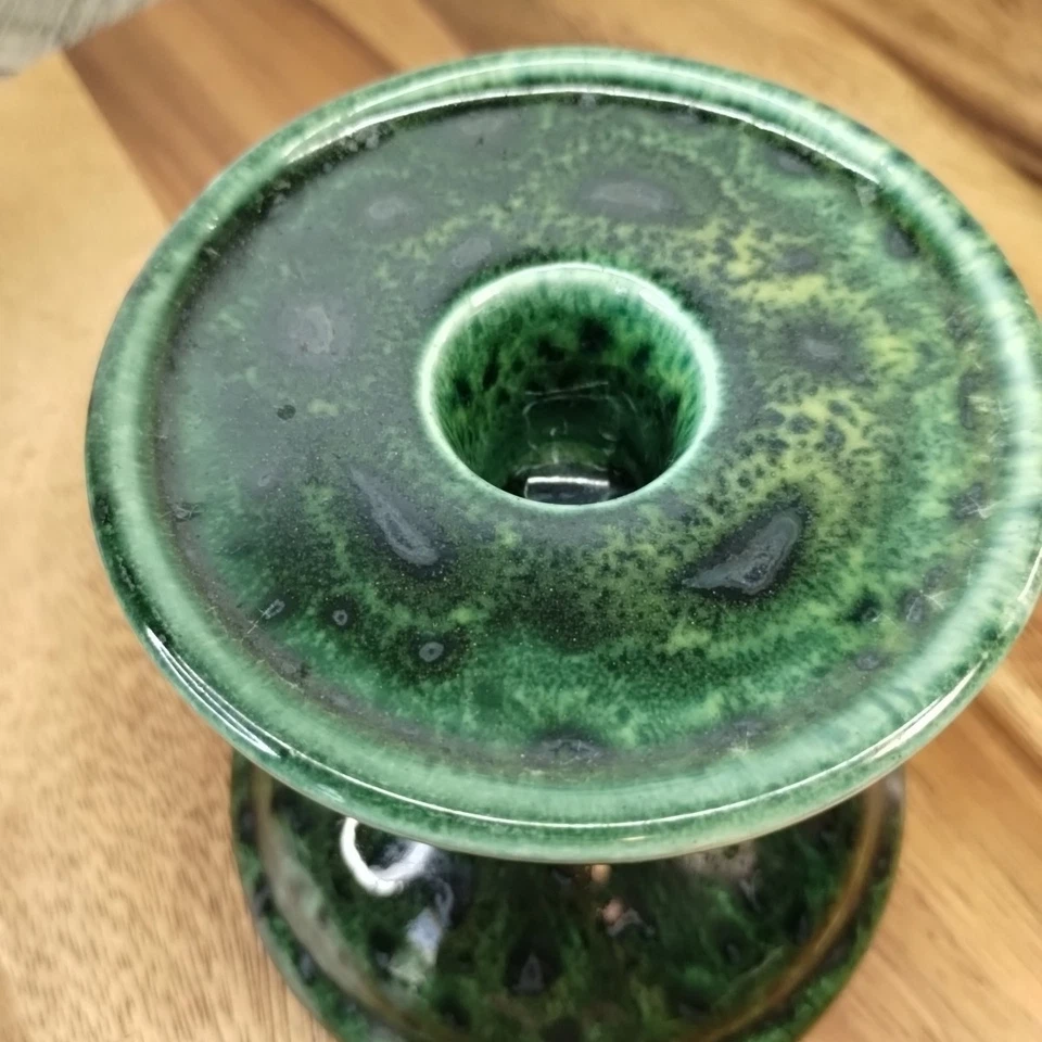 Candelabro de cerámica Southern Living At Home Gail Pittman Studio verde firmado Foto 2 de 4