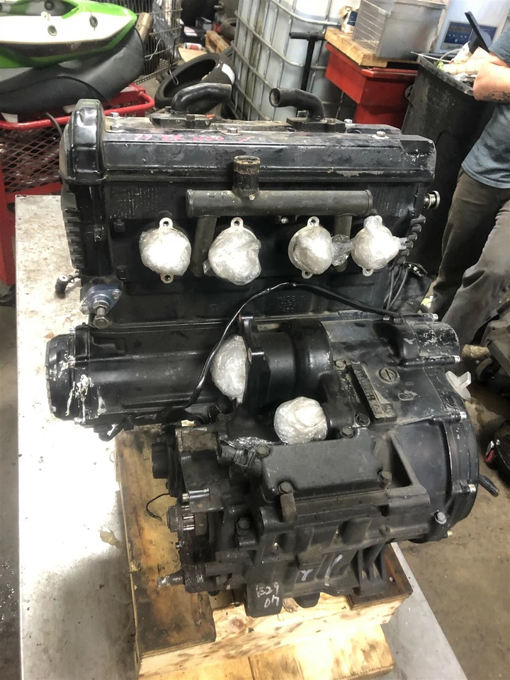 Motor Kawasaki ZR1100 ZRX1100 ZRX 1100 ZR 1100 99 Foto 4 de 4