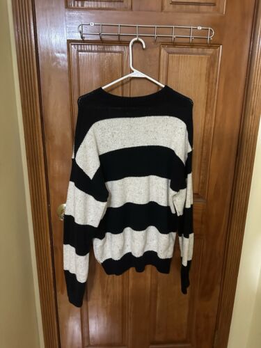 Urban Outfitters Bar Stripe Crewneck White Black Relaxed Fit Men’s L MSRP: $78 - Picture 2 of 3