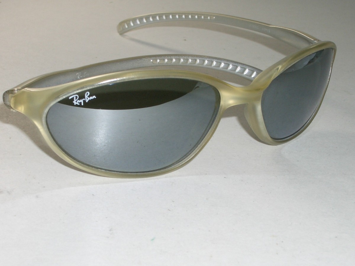 RAY-BAN RB2047 STUNNING MATTE-SILVER MIRROR LENS CUTTERS WRAP