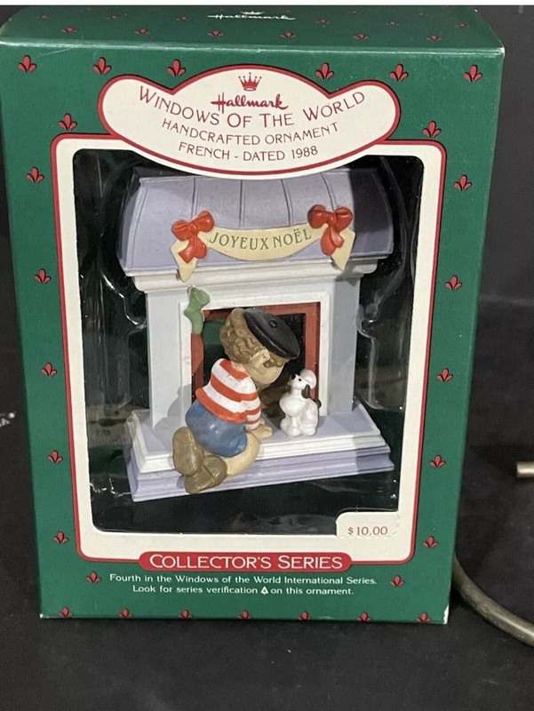 1988 Hallmark Ornament - Windows of the World - French 4th in the Series QX402-1