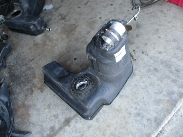 Lamborghini Gallardo LP550-2 Coupe,LP570-4 SL- LH Fuel/Gas Tank- P/N 420201021P