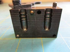 RELOADING TOOLS * LYMAN * BULLET MOLD * SINGLE * 30 CAL * 311291